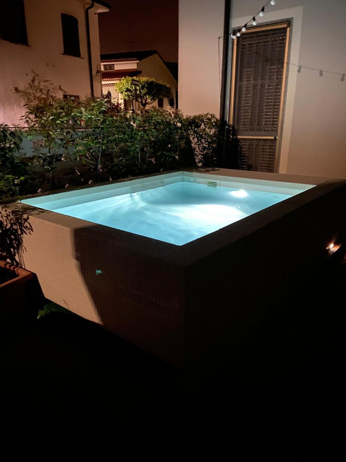 Jacuzzi & Relax - Casa Indipendente 20min Da Milano *
